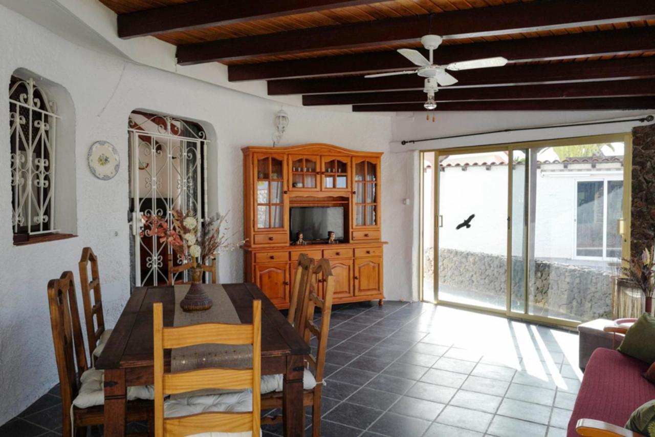 Amazing Garden Villa 푸에르토 데 산티아고 외부 사진
