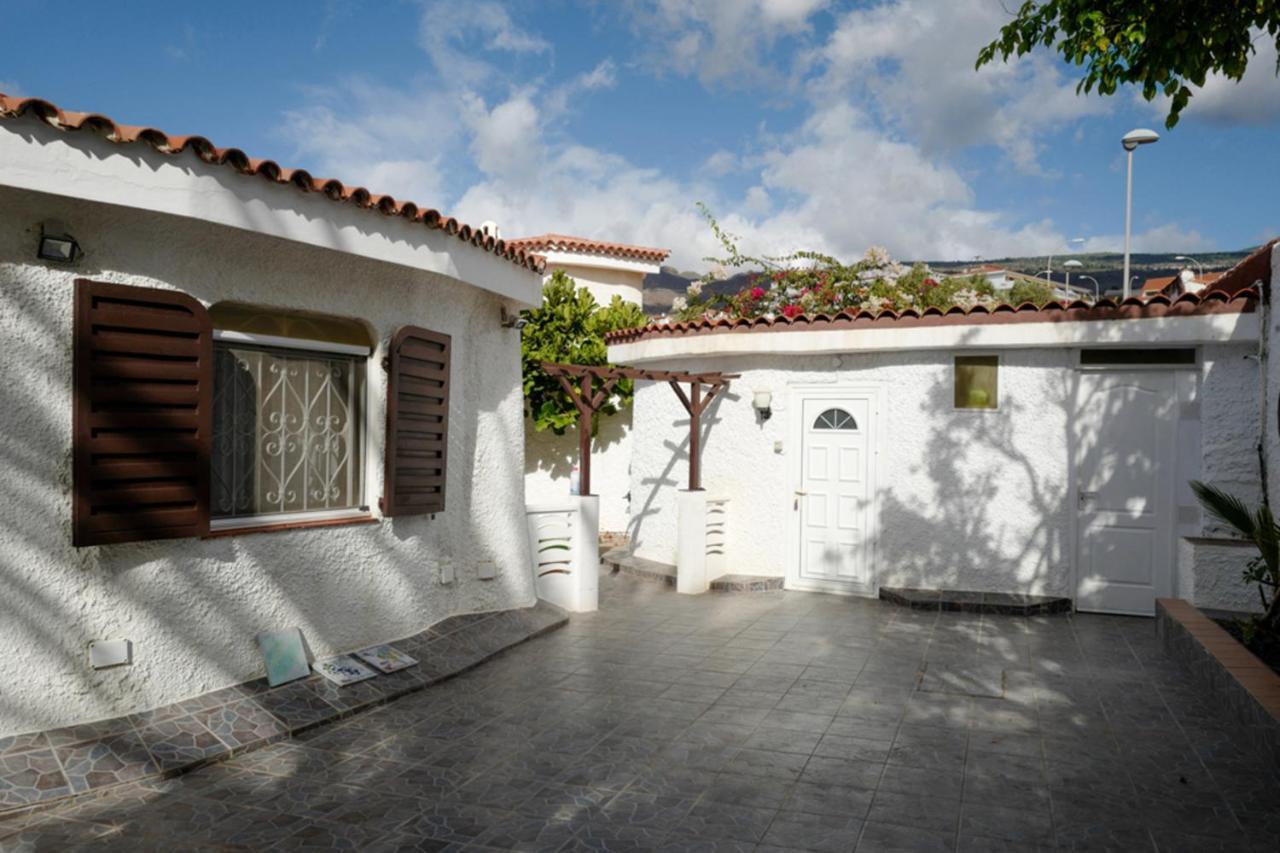 Amazing Garden Villa 푸에르토 데 산티아고 외부 사진