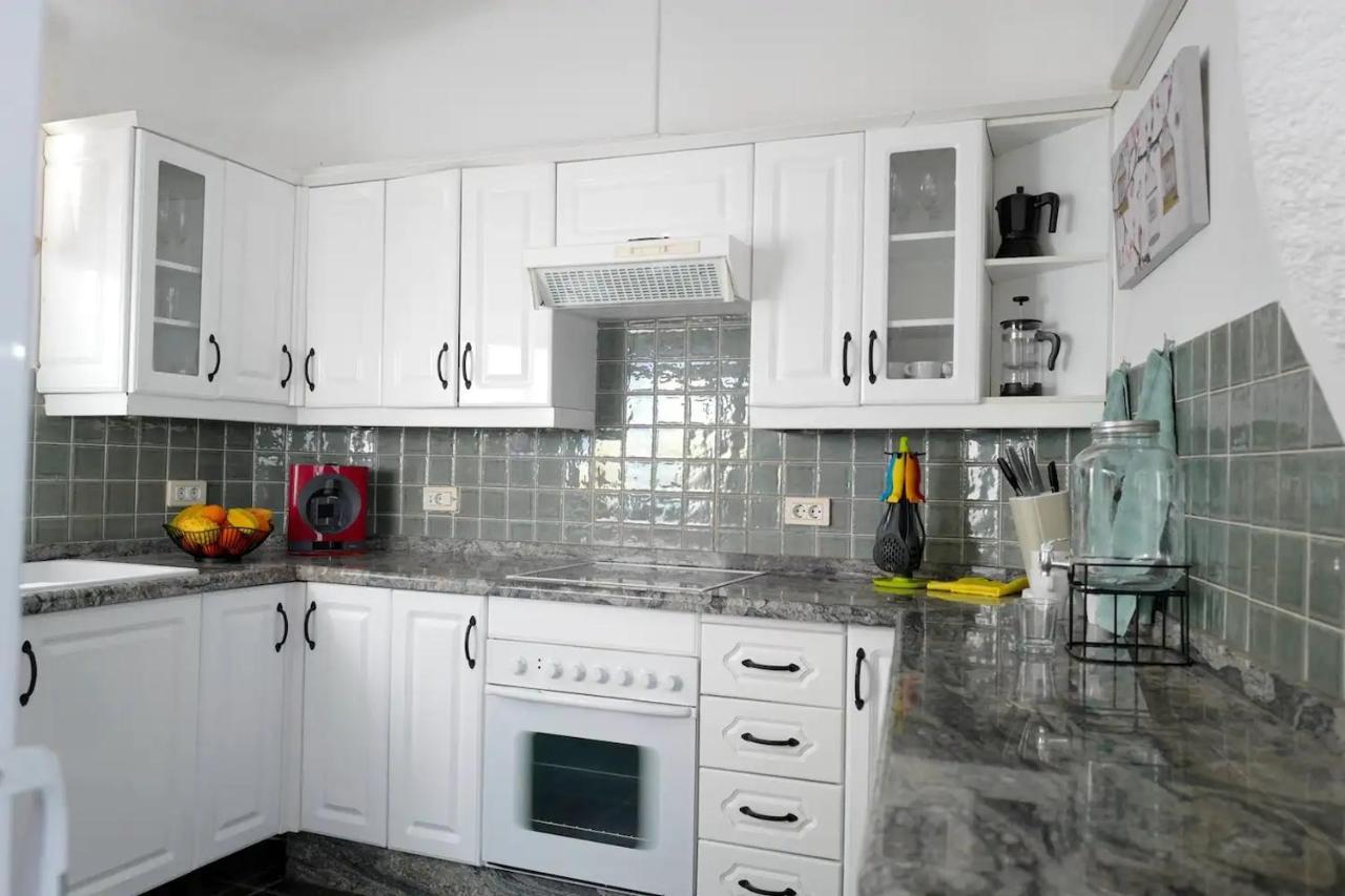 Amazing Garden Villa 푸에르토 데 산티아고 외부 사진